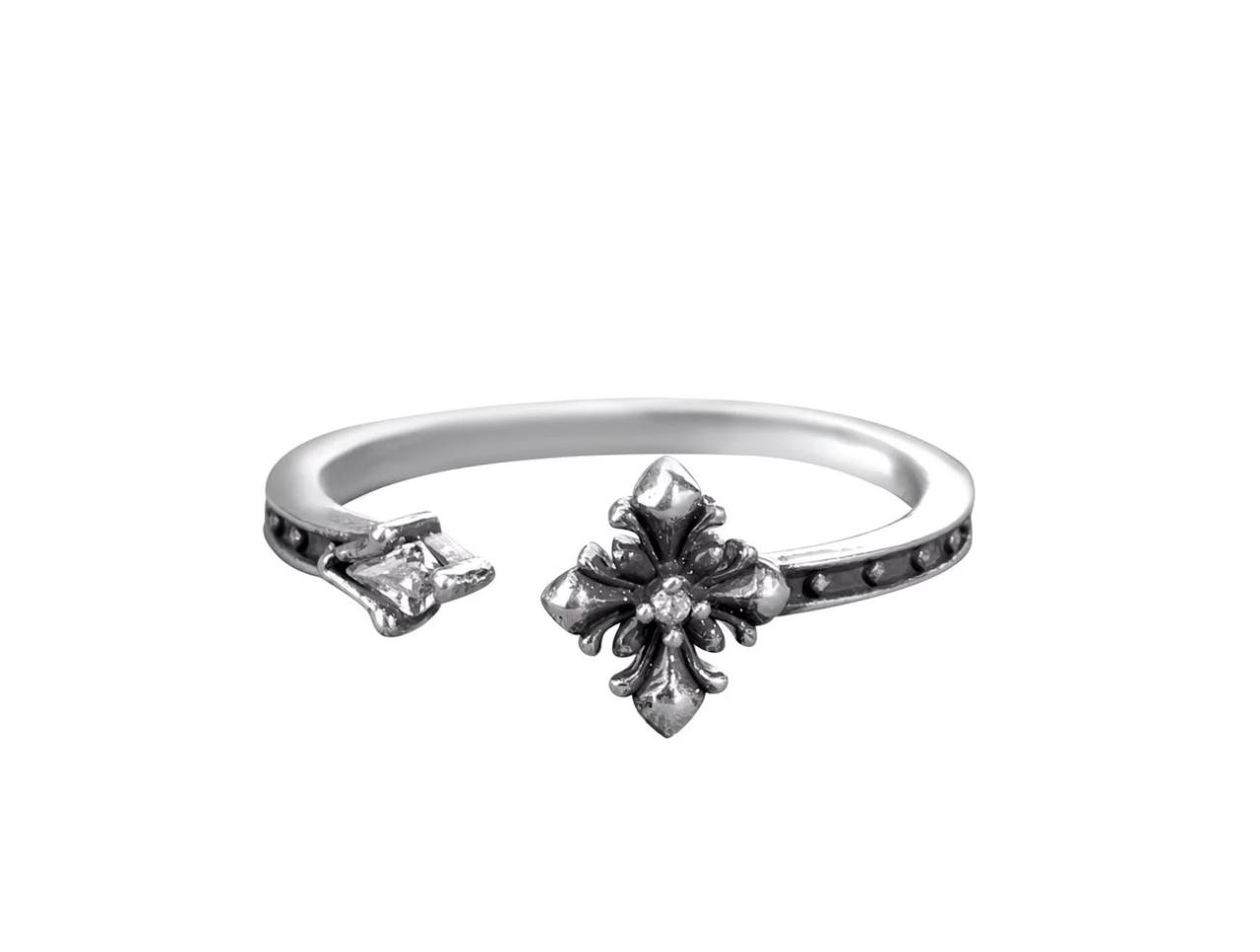 Queen's Ring